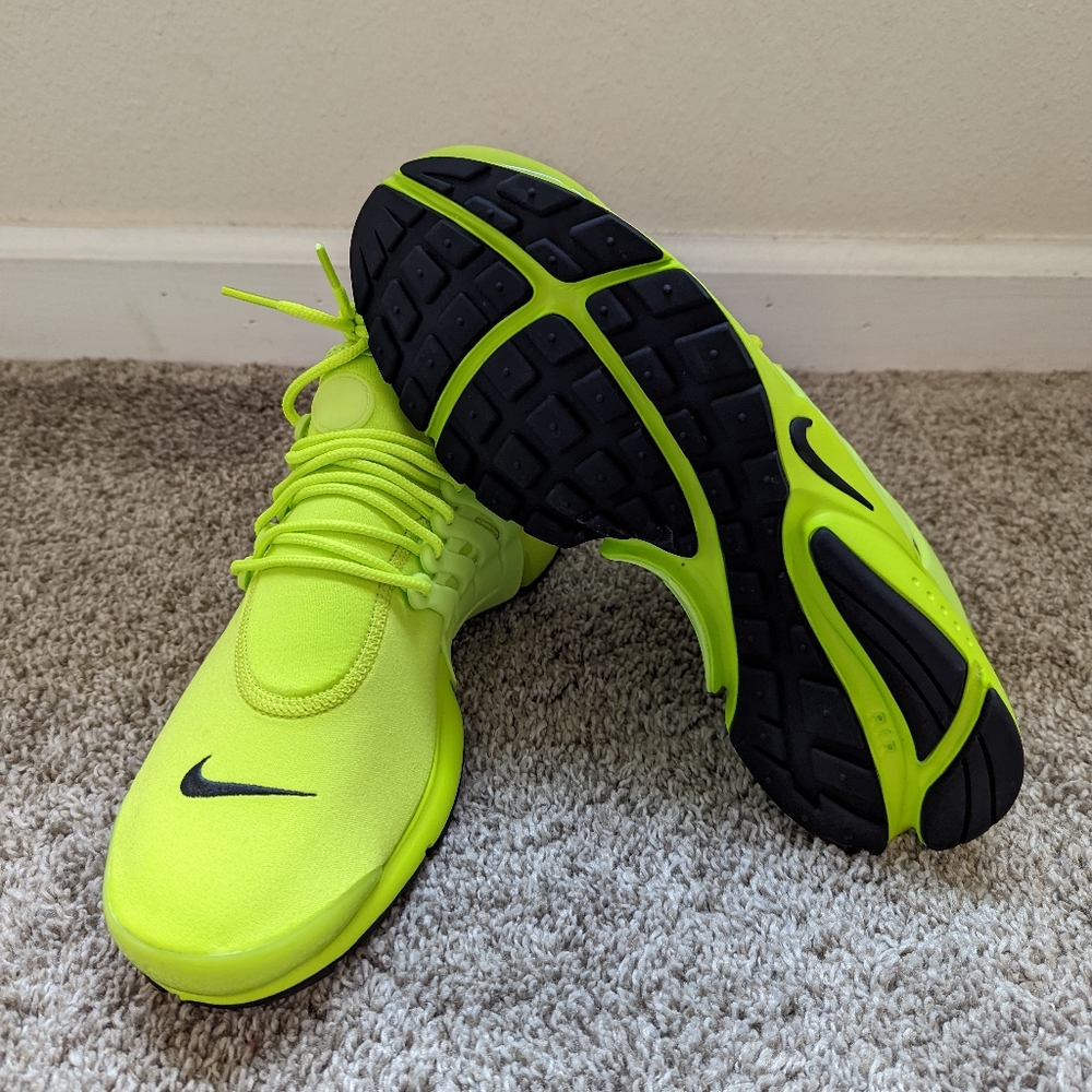 NIKE AIR PRESTO "ATOMIC GREEN" DV2228 300 WOMEN'S New without box - Picture 7 of 8